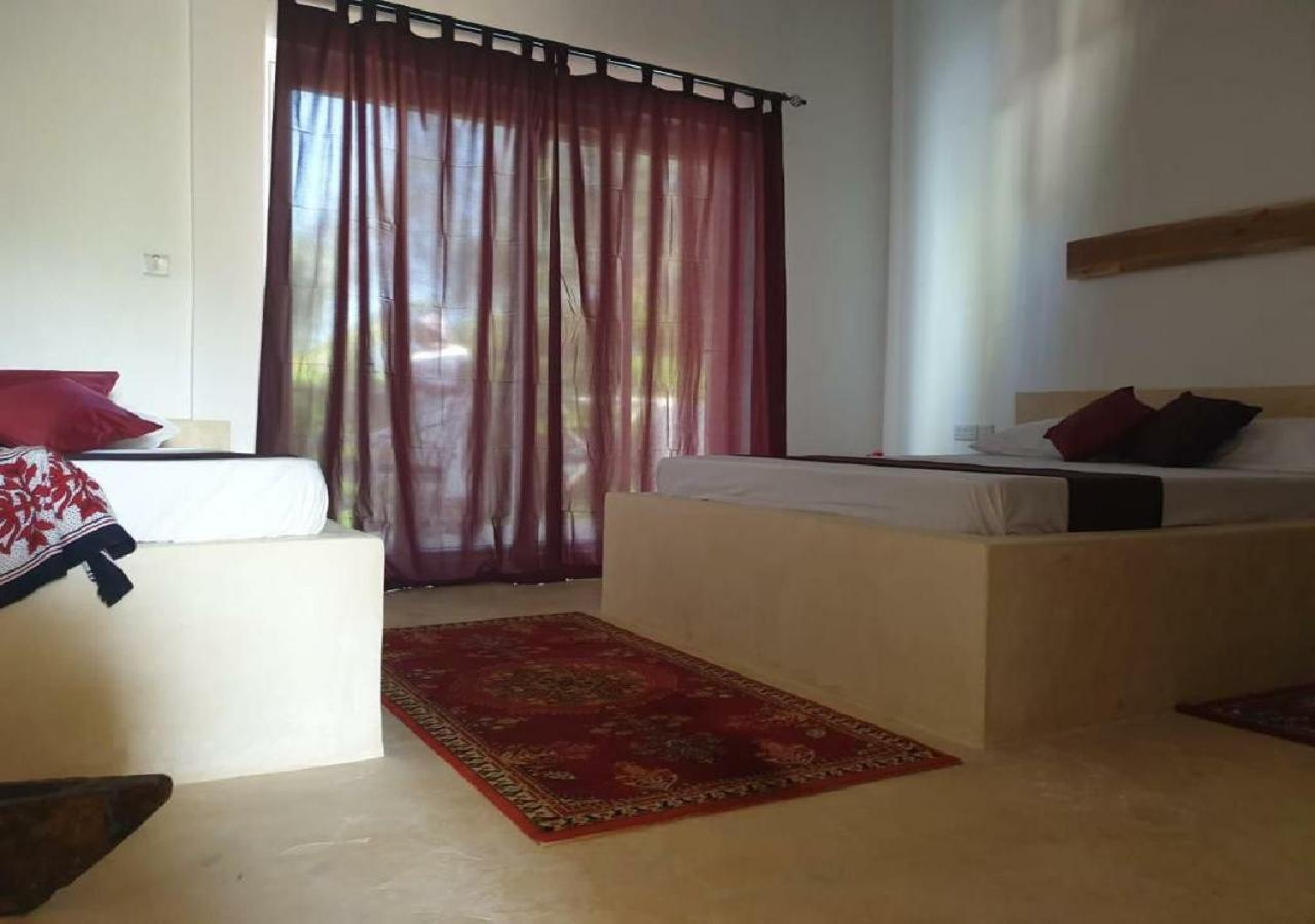 Ayla House Hotel *